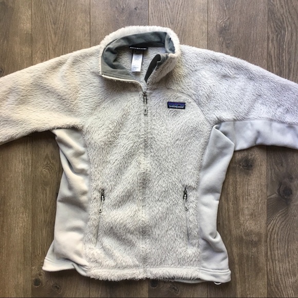 **SOLD** Patagonia Fall ‘12 R2 Fleece Jacket - Picture 3 of 8
